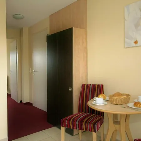 Haus Inselperle Ruegen * Alt Reddevitz
