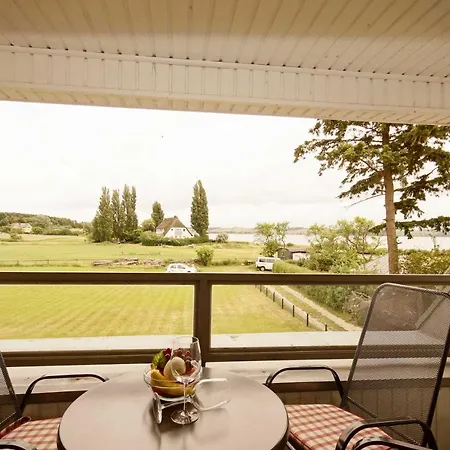Haus Inselperle Ruegen Appartement Alt Reddevitz